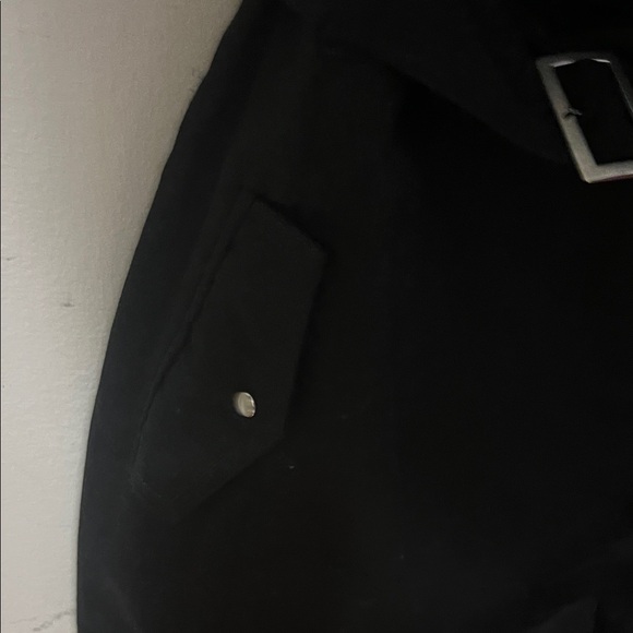 VENUS Black Mini Dress with Belt - Picture 5 of 6